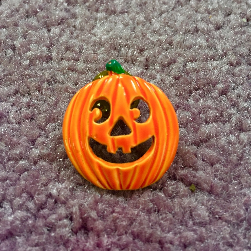 Halloween Jack-O-Lantern Pumpkin Pin Y2K Vintage Spooky Fall Witchy Orange Twee